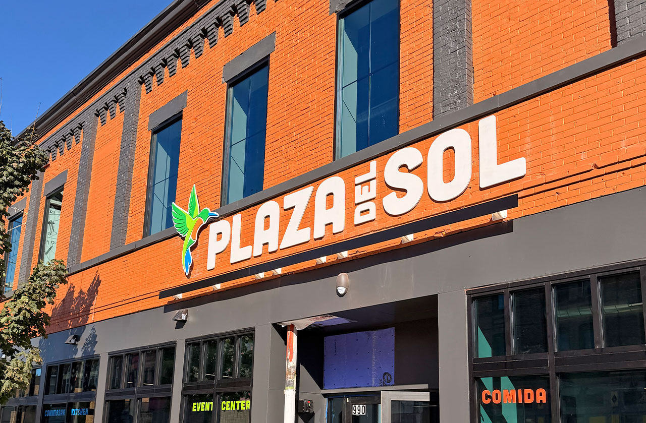Photo Plaza del Sol sign